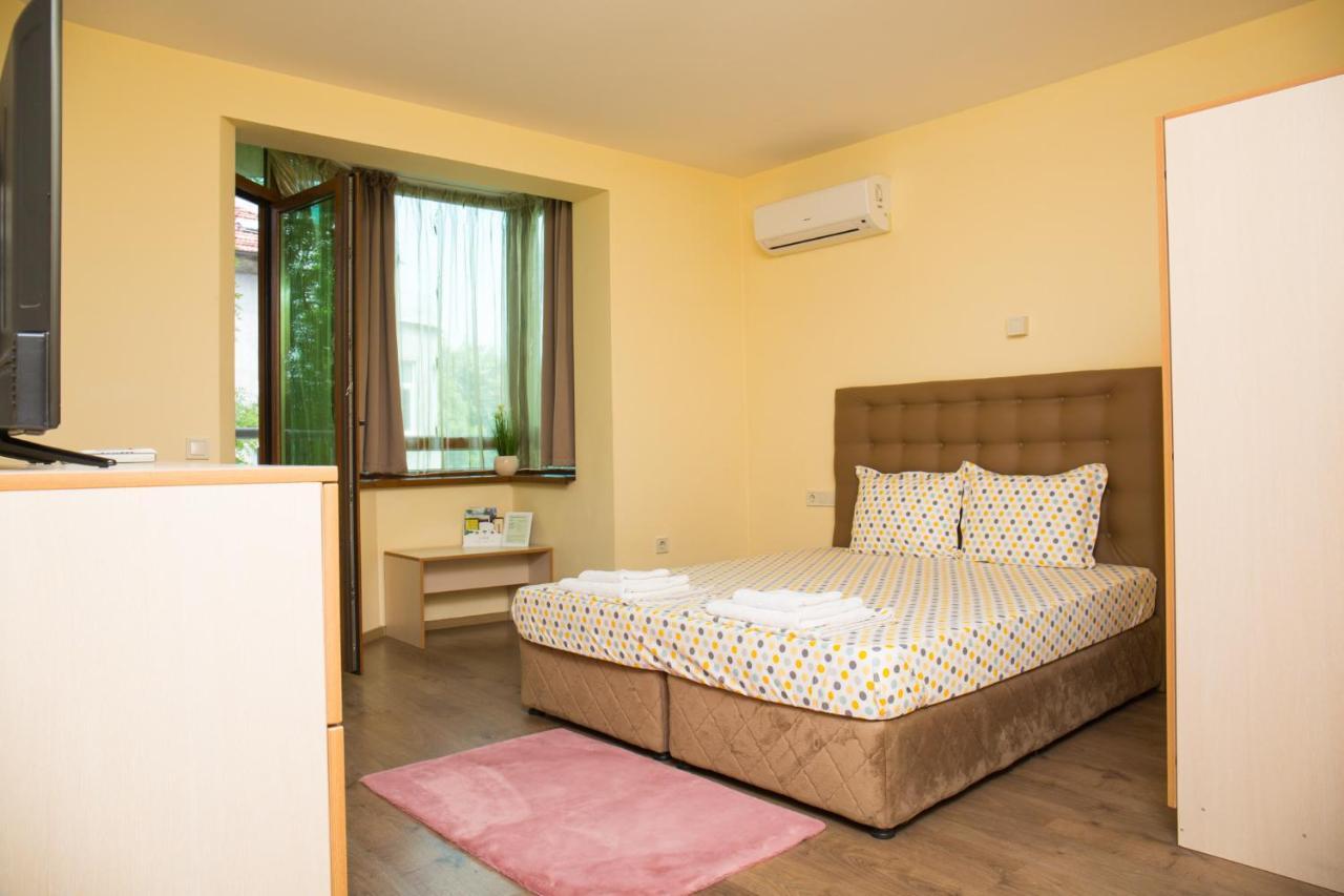 Riverside Apartments Plovdiv With Free Parking Buitenkant foto